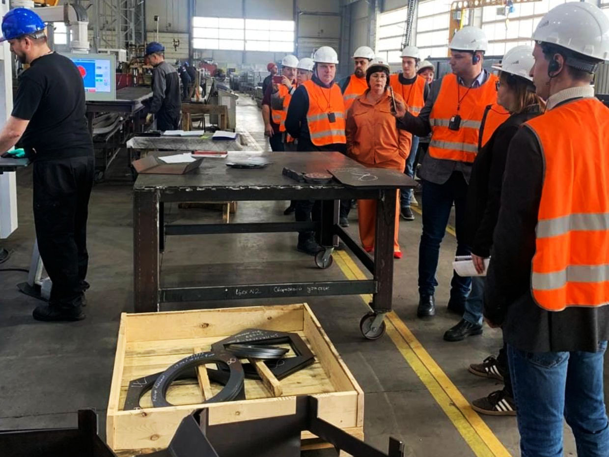 Промышленный туризм: Взгляд на будущее через призму переводческого опыта